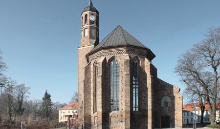 Johanniskirche Brandenburg Aussenansicht Designestrich